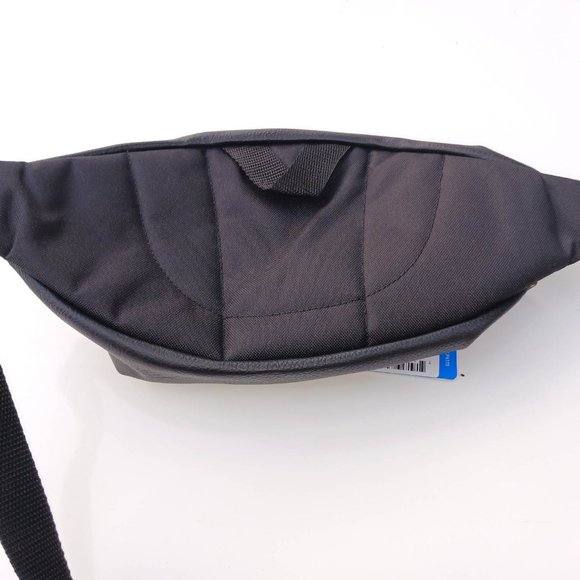 *NEW* Adidas Belt Bag Black Size 48 - Picture 6 of 11